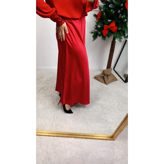 Spódnica satynowa o długości maxi Sati czerwona