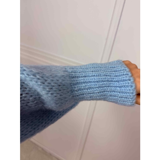 Sweter z wełną Pastel błękitny
