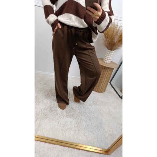 Spodnie o szerokim kroju Madam czekoladowe