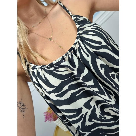 Sukienka na cienkich ramiączkach zebra