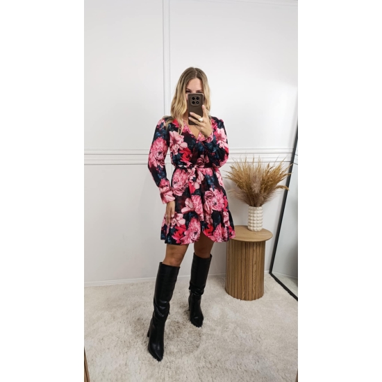 Sukienka Sorella czarna z różem