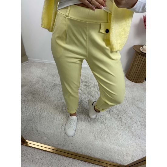 Spodnie chinosy materiałowe żółte