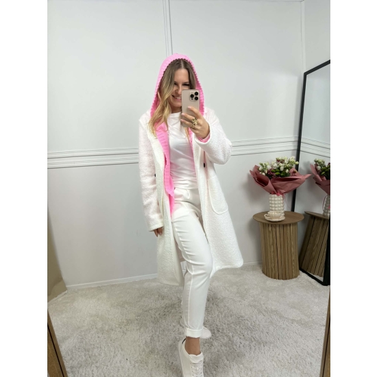 Płaszcz Bukla śmietankowy