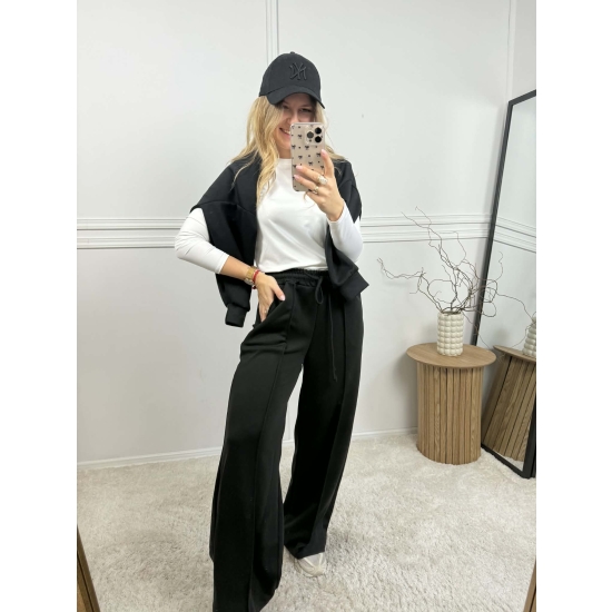 Spodnie o szerokim kroju Monroe czarne