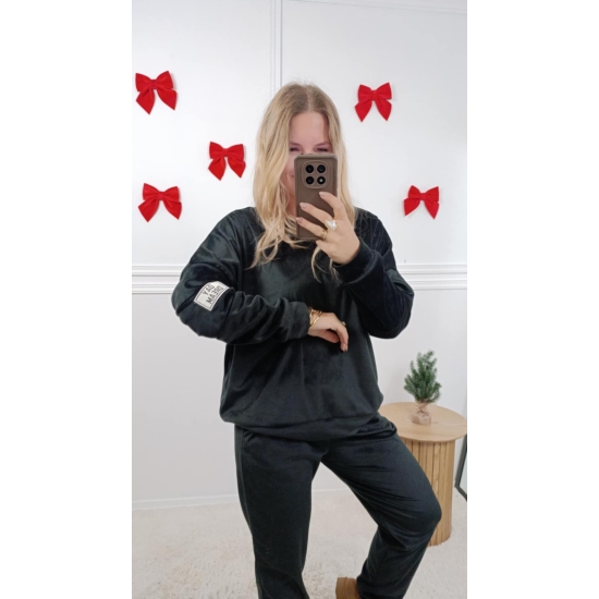 Welurowy komplet dresowy Sliema czarny